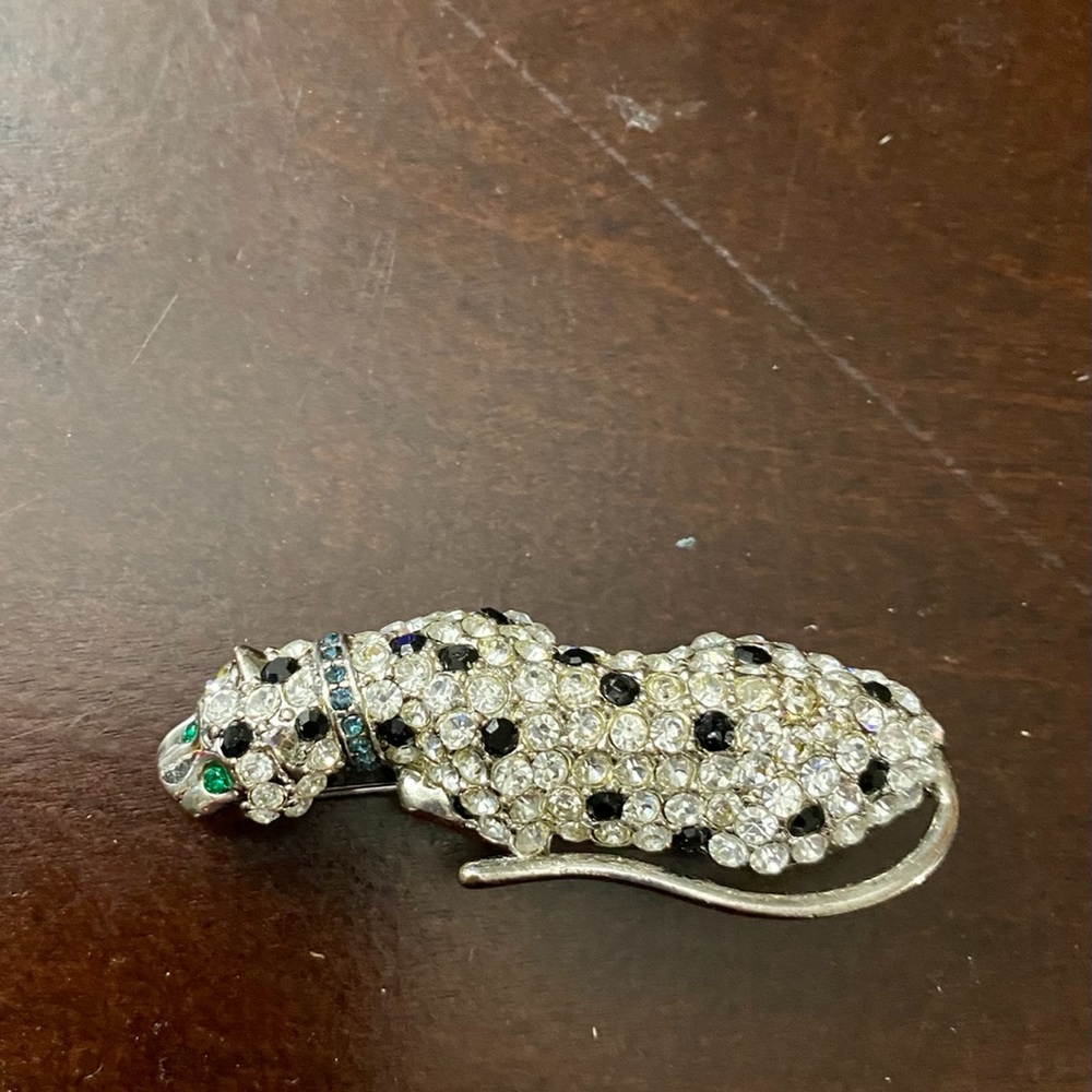 Crystal Leopard brooch